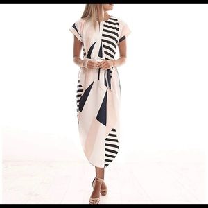 Geometric short sleeve midi dress